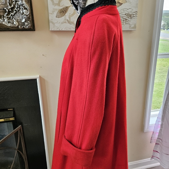 Vintage Red Wool Jacket Swing Coat 1960s Union Tag Fur Hat - Picture 13 of 15